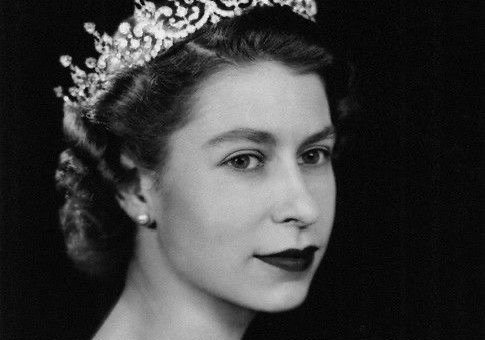 Queen Elizabeth II Queen Elizabeth II 8th Cousin, 2x removed